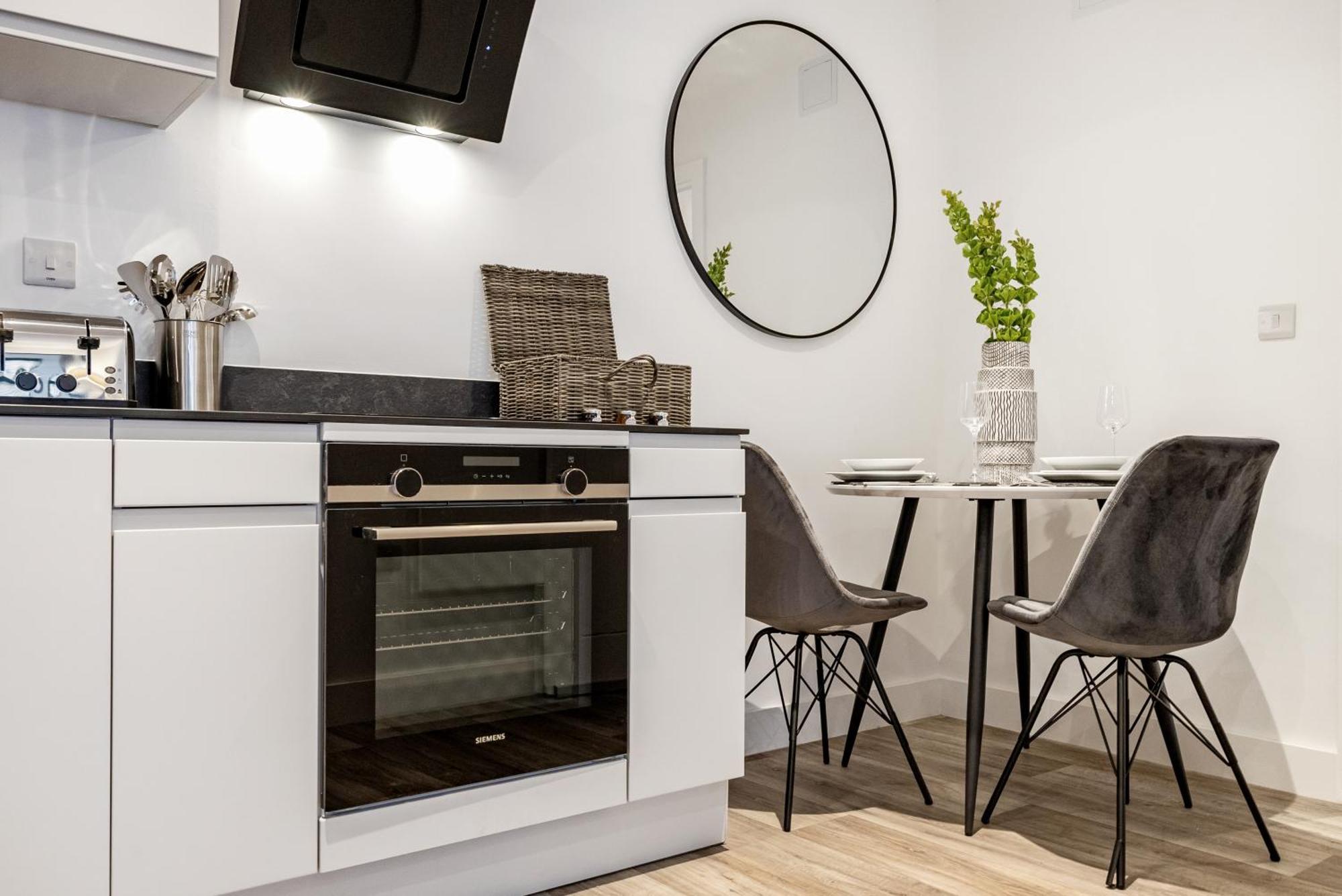 Tailored Stays - Central Cambridge, Lacon House Εξωτερικό φωτογραφία
